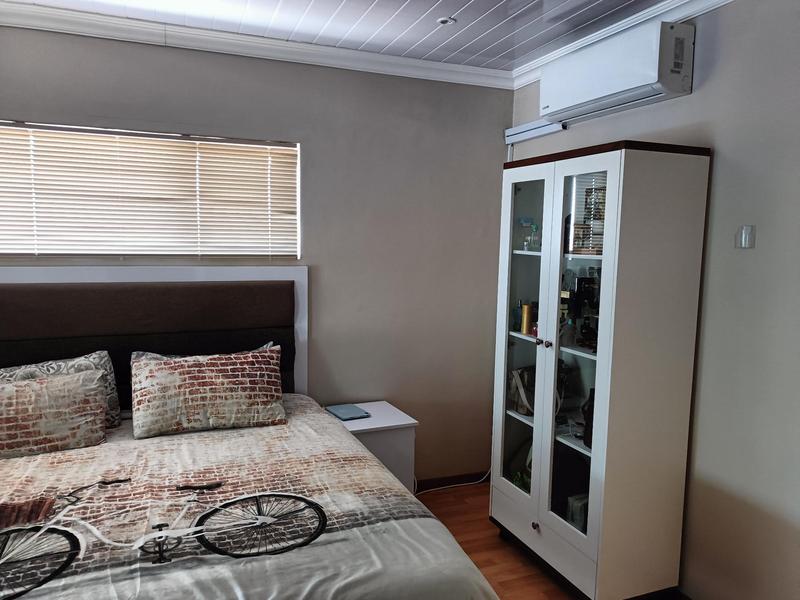 4 Bedroom Property for Sale in Darling Western Cape